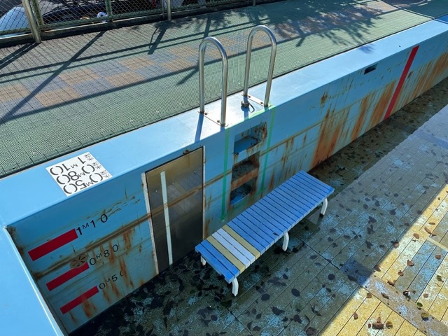 神奈川県川崎市にて小学校プール補修工事 施工前